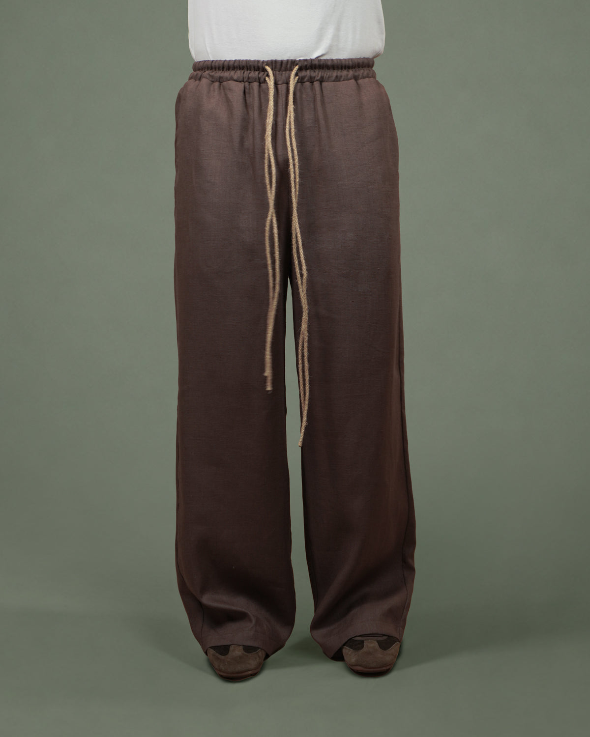 El Bintal – Earth Brown